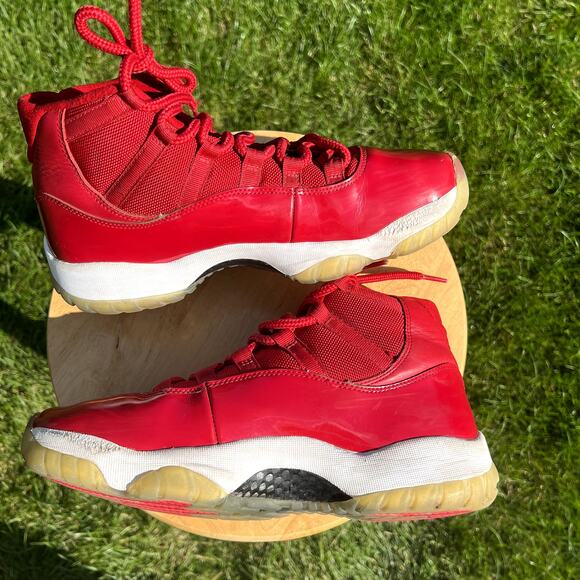 jordan 11 win like 96 size 9